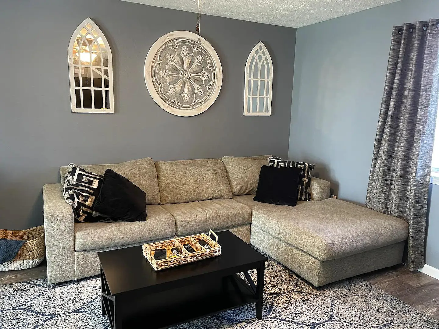 1421 Kraft Ave — Photo 4