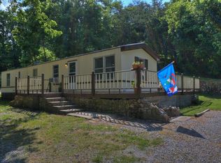 404 Dark Run Rd, Elliston, VA 24087