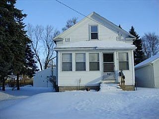 1st image of 32 Alden Ave W