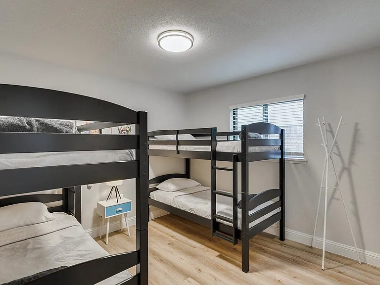 11622 Cotillion Dr — Photo 32