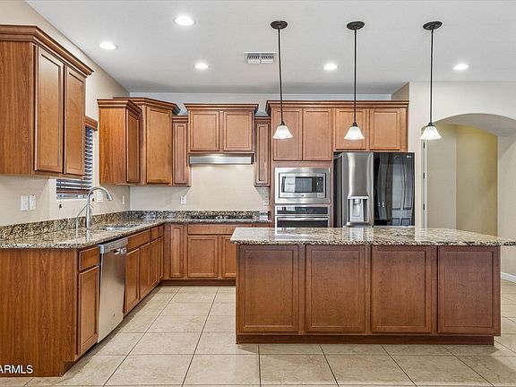 4th image of 7594 W Marconi Avenue