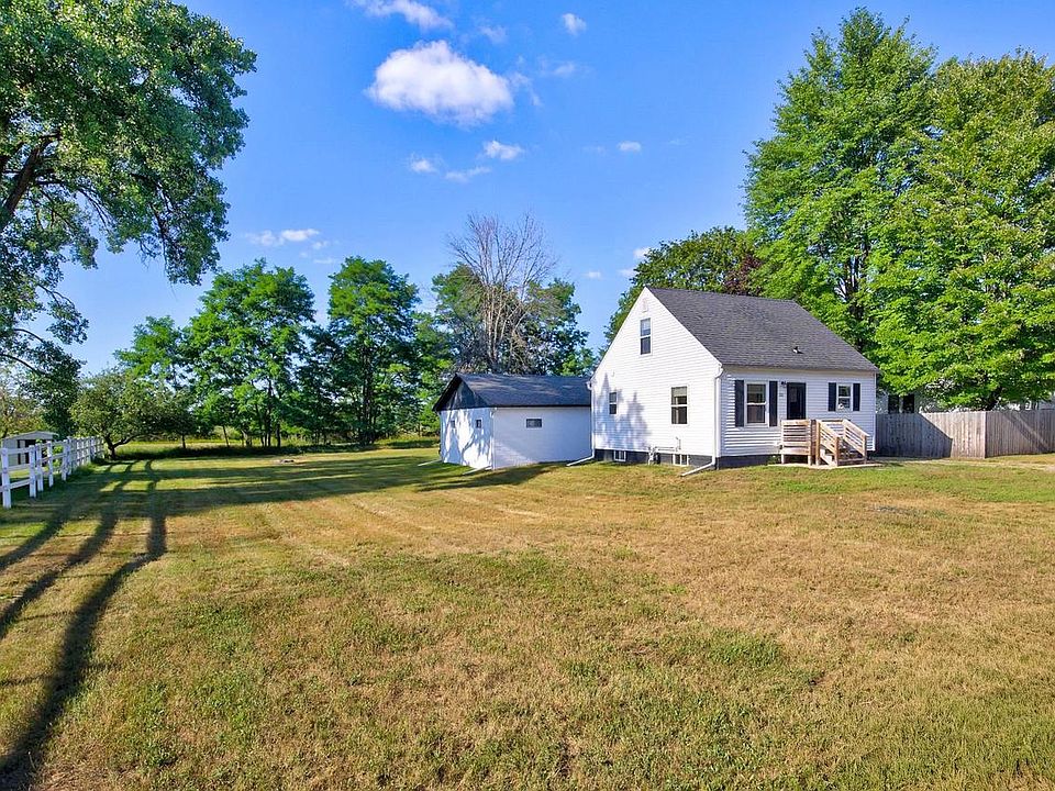 1st image of 122 CRANMOOR ROAD