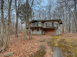 5103 Shawnee Oval, Tobyhanna, PA