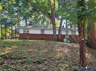 12309 Grove Pl, Chester, VA 23831