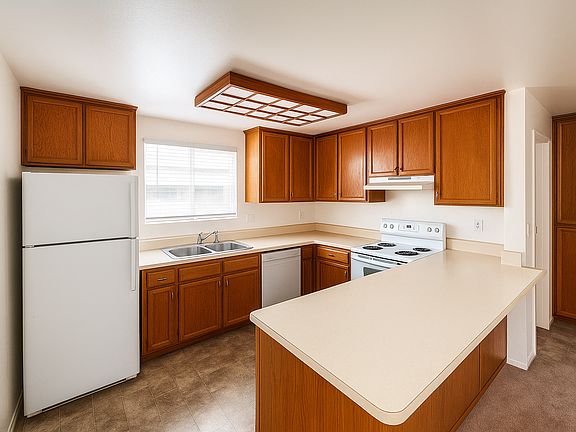 2nd image of 1208-1212 Florida St #1210