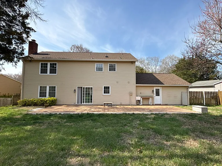 7318 Connan Ln — Photo 30