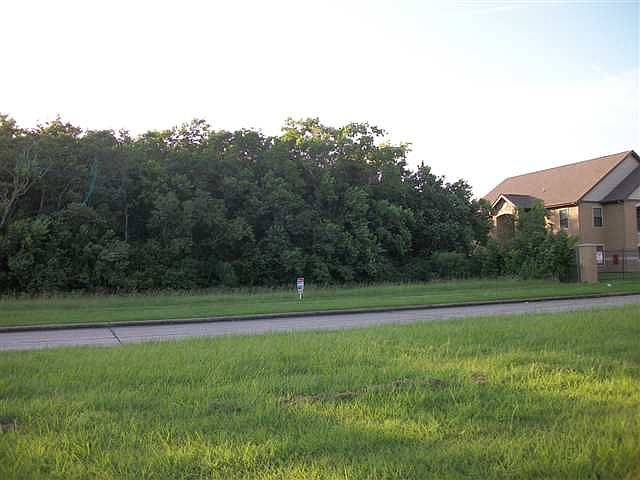 1st image of Turtle Creek Dr