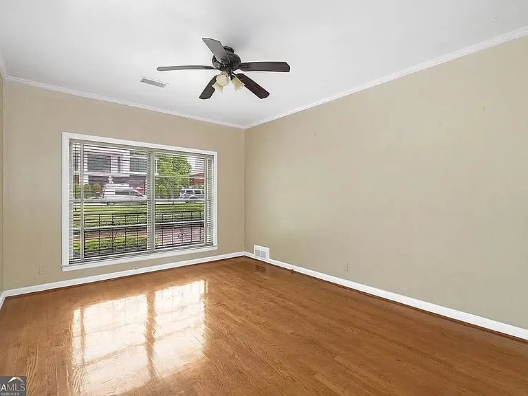 757 Old Ivy Rd NE — Photo 30