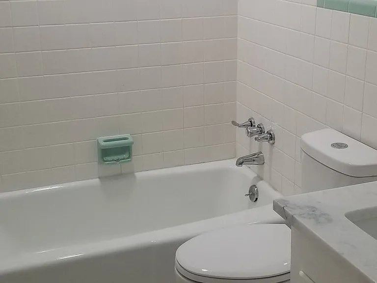 1439 Allen St — Photo 30