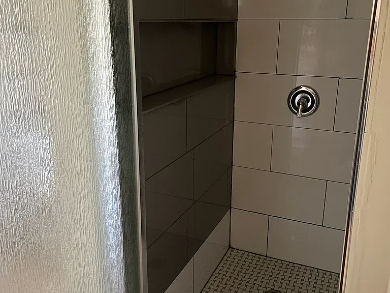 9611 Walnut St #1102 — Photo 11