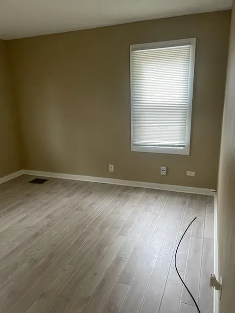 3 bed, 1214 sqft, $1,600 — Photo 2