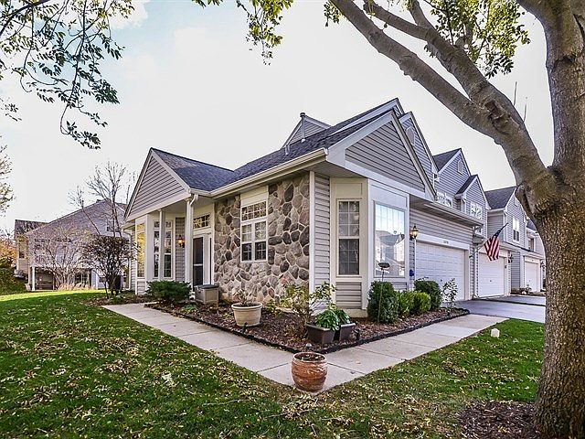 1st image of 26246 W Vista Ct