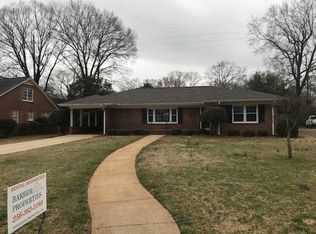 325 Moorefield Dr, Talladega, AL 35160
