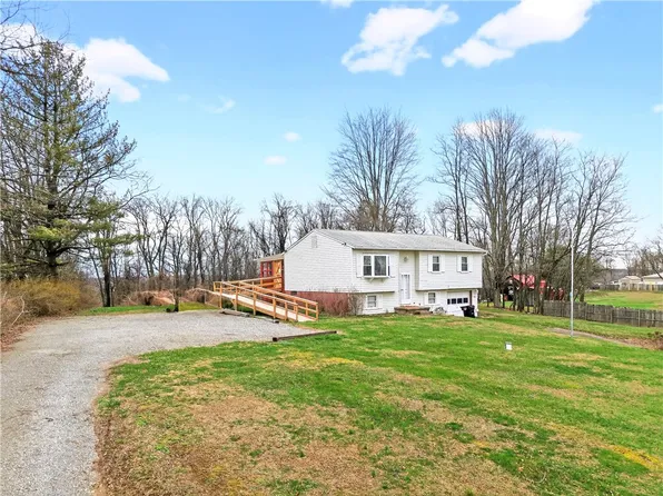 782 Foxwood Rd, New Galilee, PA 16141