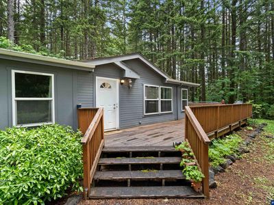 439 Chamberlain Rd, Falls City, OR, 97344