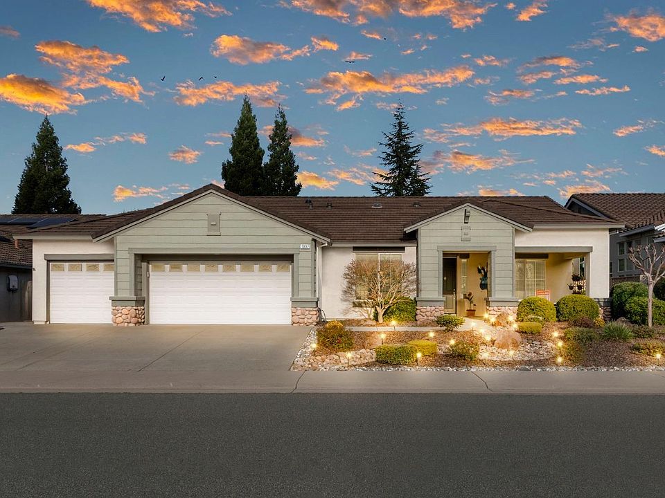 1st image of 1332 Rose Bouquet Dr