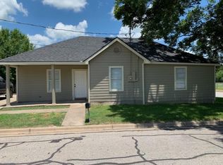 600 W Wilkins St, Brenham, TX 77833