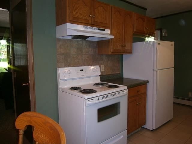 1st image of 1270 N Vandenboom Ave