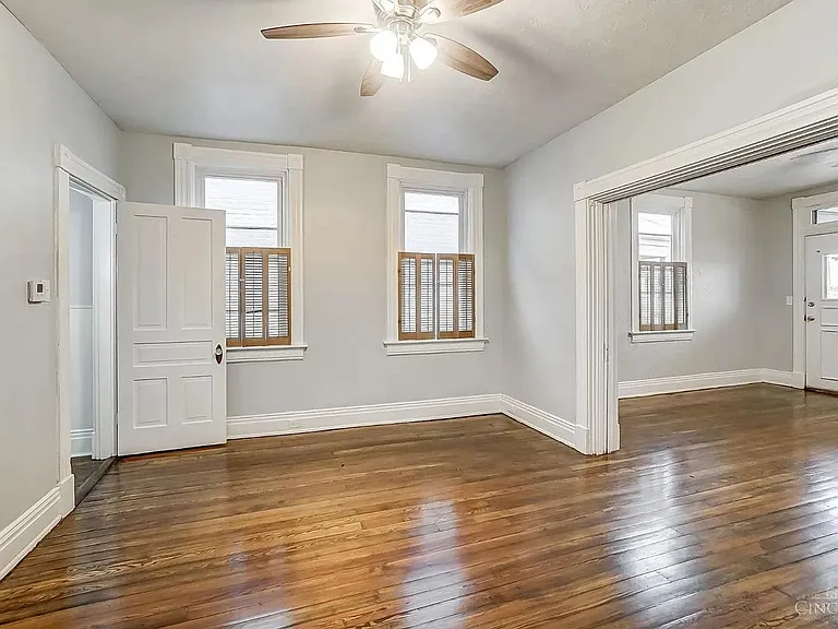 2312 Norwood Ave — Photo 10