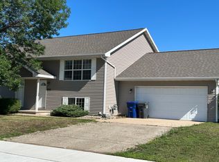 934 Hartzheim Dr, Appleton, WI 54913