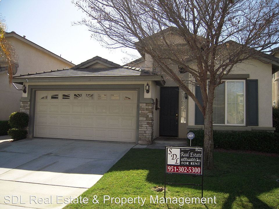 1st image of 27553 Stanford Dr
