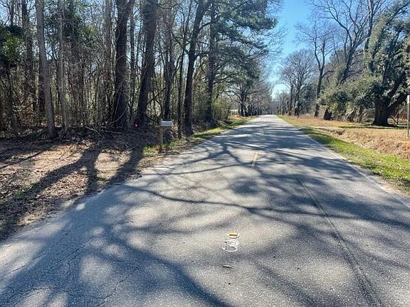 3rd image of 15 Hope Plantation Ln
