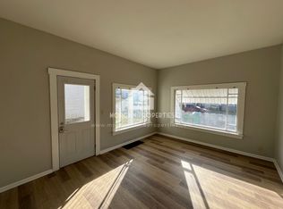 206 N 17th St, New Castle, IN 47362