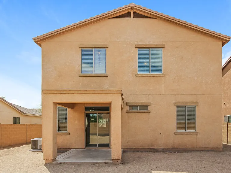 6829 S 68th Ln — Photo 16