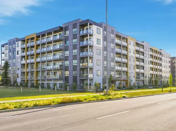 60 S Skyview Ranch Rd NE #3218, Calgary, AB T3N 2J8