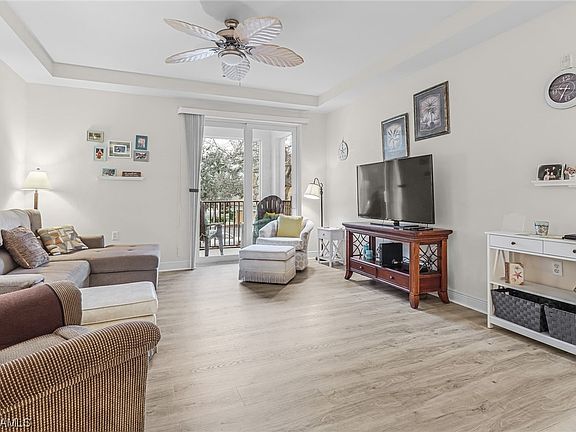 5th image of 3944 Pomodoro Cir Unit 203