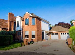 611 Bellevue Pl, Yakima, WA 98908