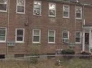 10927 202nd St, Saint Albans, NY 11412