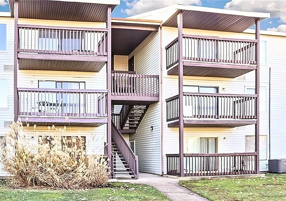 65 Wells Ct