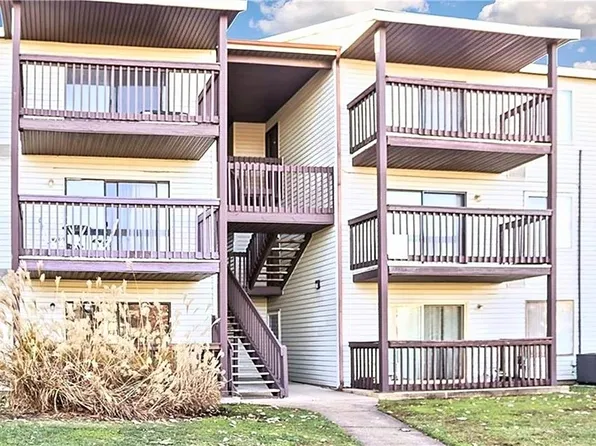 65 Wells Ct, Hampton, VA 23666