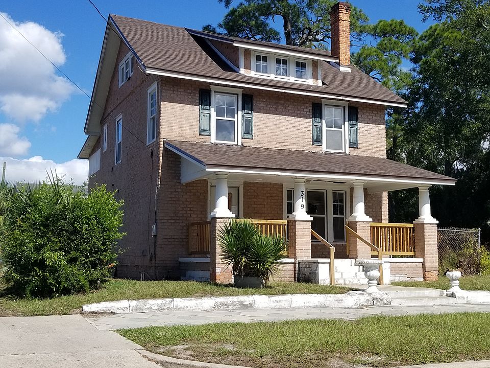 1st image of 319 E 18th St