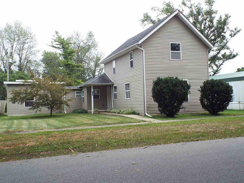 1st image of 203 N Race St