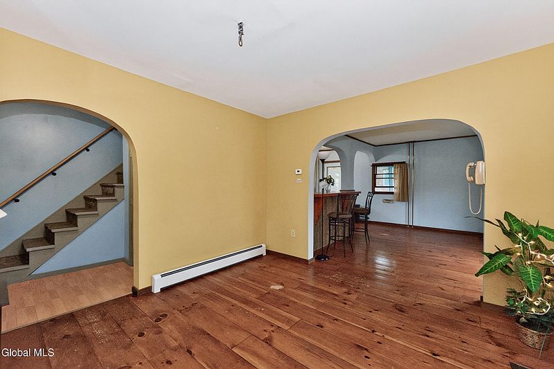 5th image of 140 11th Street