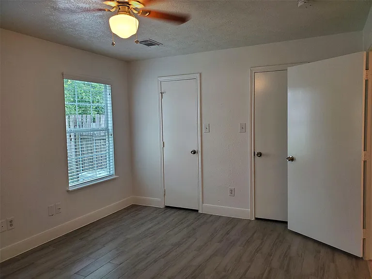 5319 Cherie Crest Ct — Photo 14