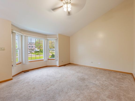4th image of 2213 Gray Hawk Dr