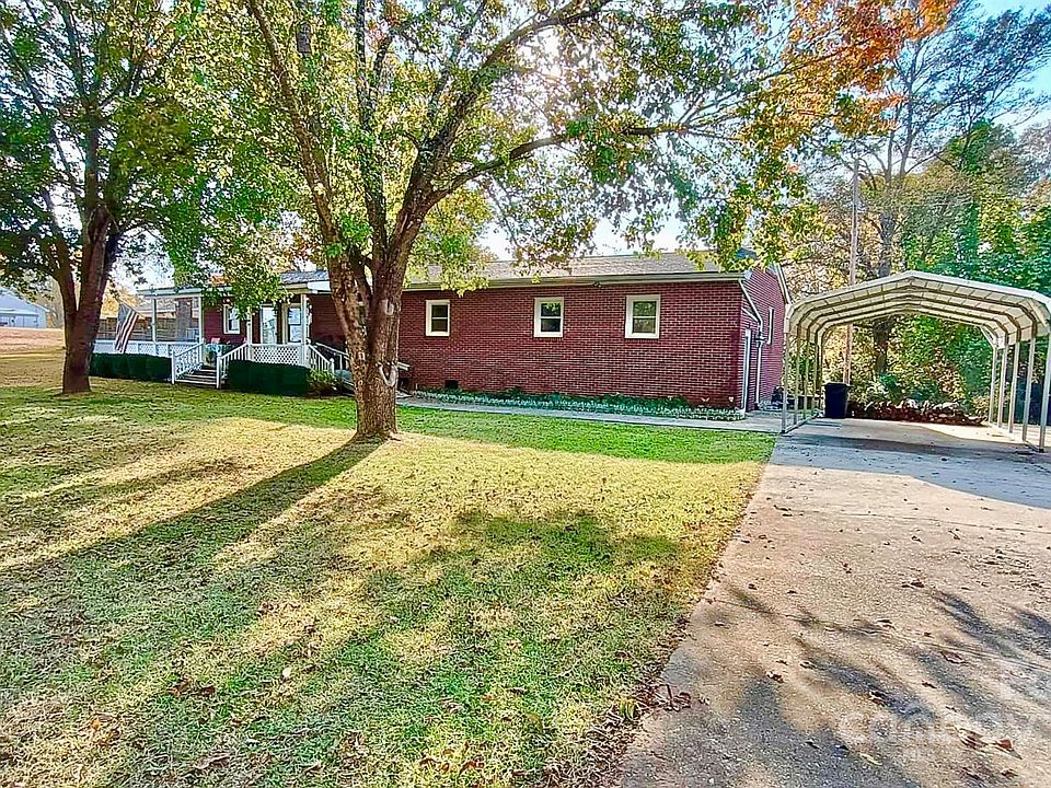 1st image of 240 Hamrick Rd