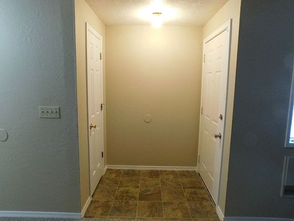 3rd image of 143 Connecticut Ave SE #145