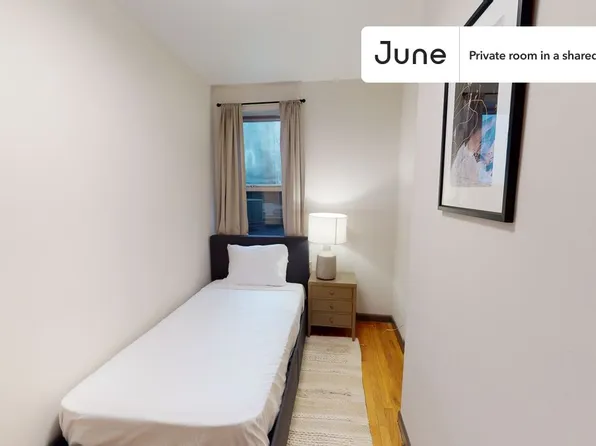 1521 York Ave #B, New York, NY 10028