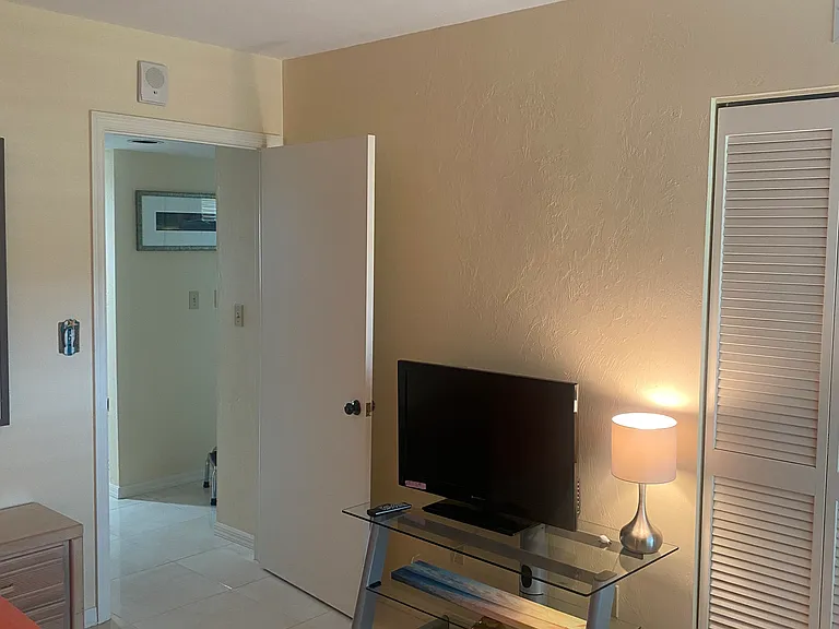 897 Collier Ct #202 — Photo 21