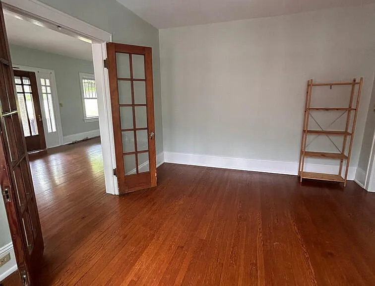 505 Camilla St SE — Photo 8