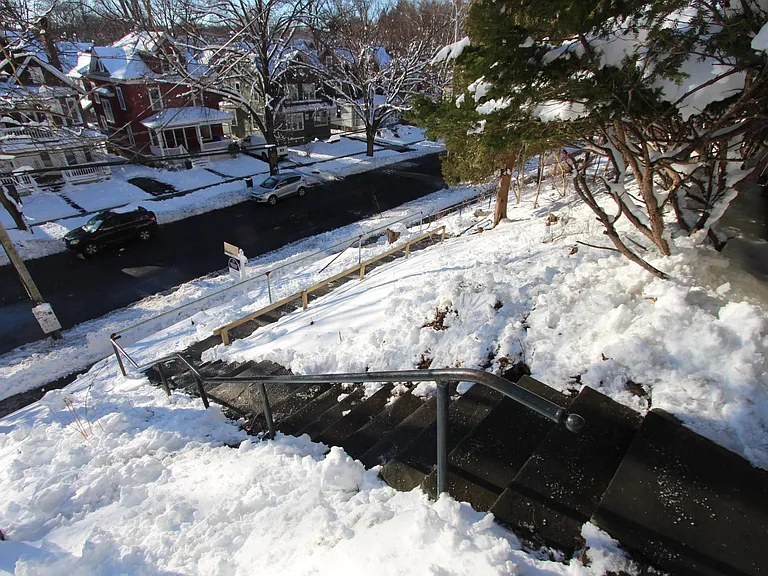 831 Lancaster Ave — Photo 10