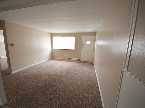 4th image of 4260 Delridge Dr APT 1