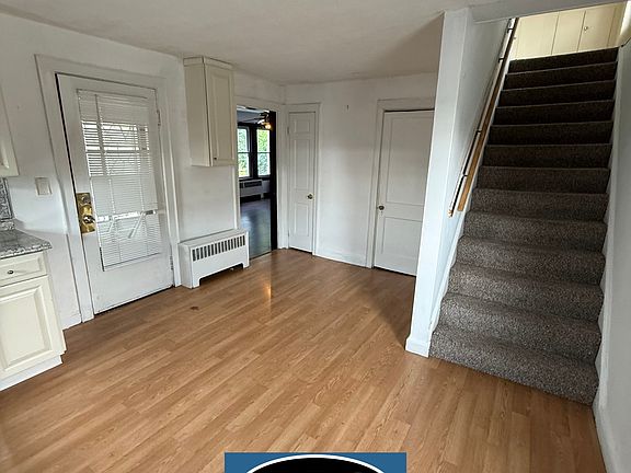 5th image of 51 Harrison St