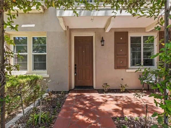 97 Canopy, Irvine, CA 92603