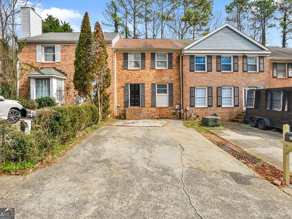 1st image of 1457 Bentley Ln SE #3