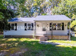 2905 Redd Shop Rd, Farmville, VA 23901